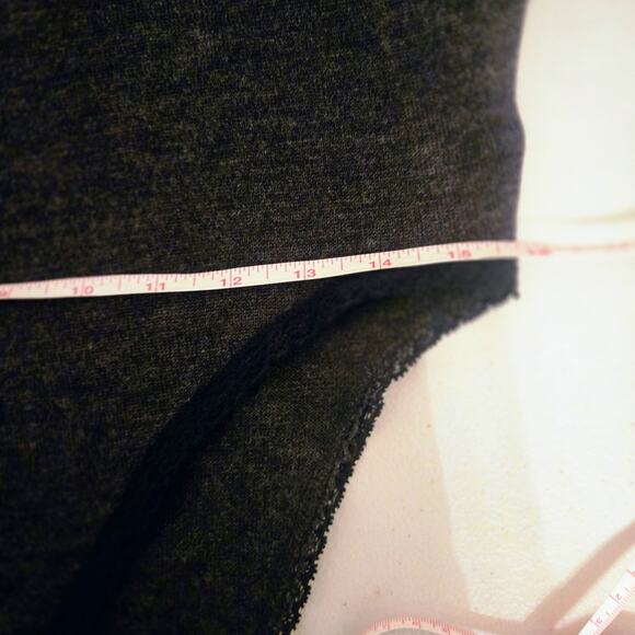 DKNY Vintage gray wool 2 piece sweater and pant set M - Picture 11 of 16